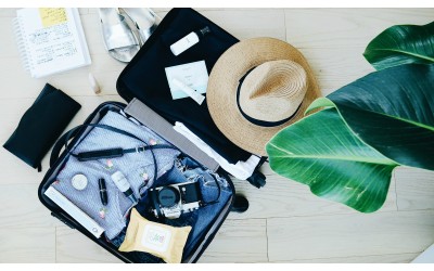 TATİLE ÇIKARKEN YANINA ALDIĞIN OLMAZSA OLMAZIN NEDİR?